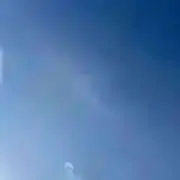青空　気になる点はコメントくださいの画像