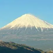 とも