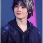 (๑・̑◡・̑๑)の画像