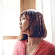 ayaka.