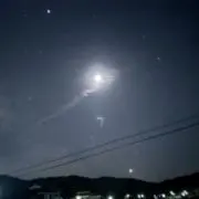 りの画像