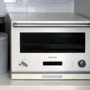 YOUの画像