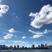 えみれお