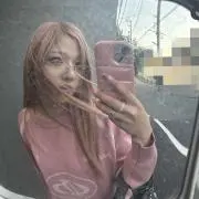 りりの画像
