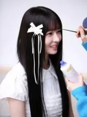 弥世依