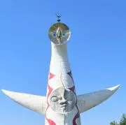３