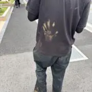 ⠀