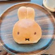め
