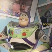 バズライトイヤーの画像
