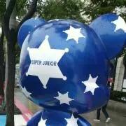 よんよん