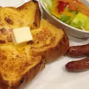 モーニングトーストの画像