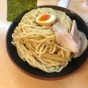 ナナ