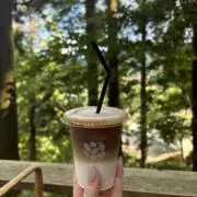 ナナ