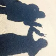 断捨離中で何もない女の画像