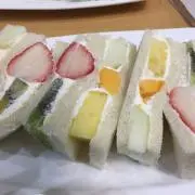 フルーツサンド