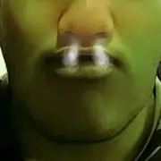 _(._.)_