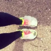 にゃぺろん