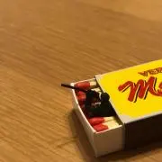 えす