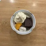 クリームあんみつさん