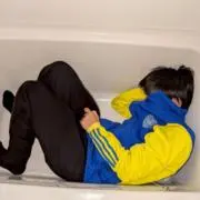 さとで