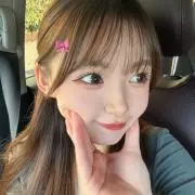 りりの画像