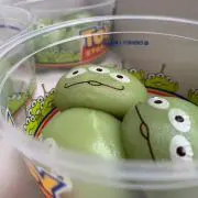 yの画像