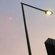 み