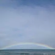 アキ