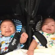 とも