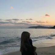 fの画像