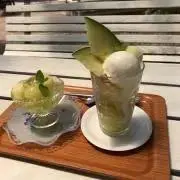ザラの画像