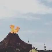 にこの画像
