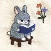 小さな読書の森｜hon to itoの画像