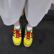 こまき
