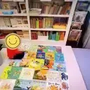 絵本大好きなマキちゃんの画像
