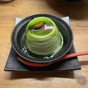 断捨離中の夫の画像