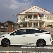 グリーン