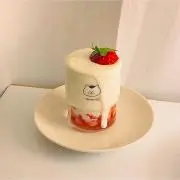 ヒトミ