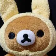 や( *´﹀`* )