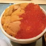 うにいくらの画像