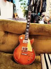 Gibson Les Paulニューセンチュリー ストラップ&純正ハードケース付