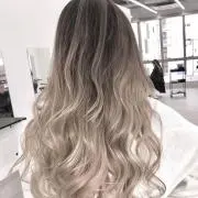Rの画像