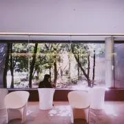 まり