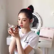 なの画像