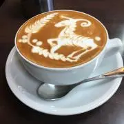 めいどりあん
