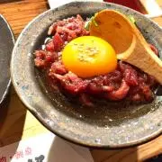 うに