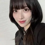 み