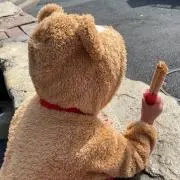 2児の育児中の人の画像