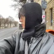 min