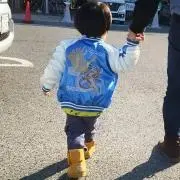 リュウ